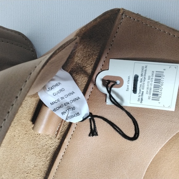 Hearth And Hand With Magnolia Leather Wallet Envelope Style Cognac Brown - Picture 9 of 9